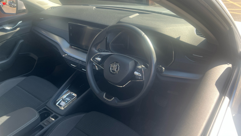 Skoda Octavia 1.4 TSI iV SE Technology DSG 5dr Hatchback